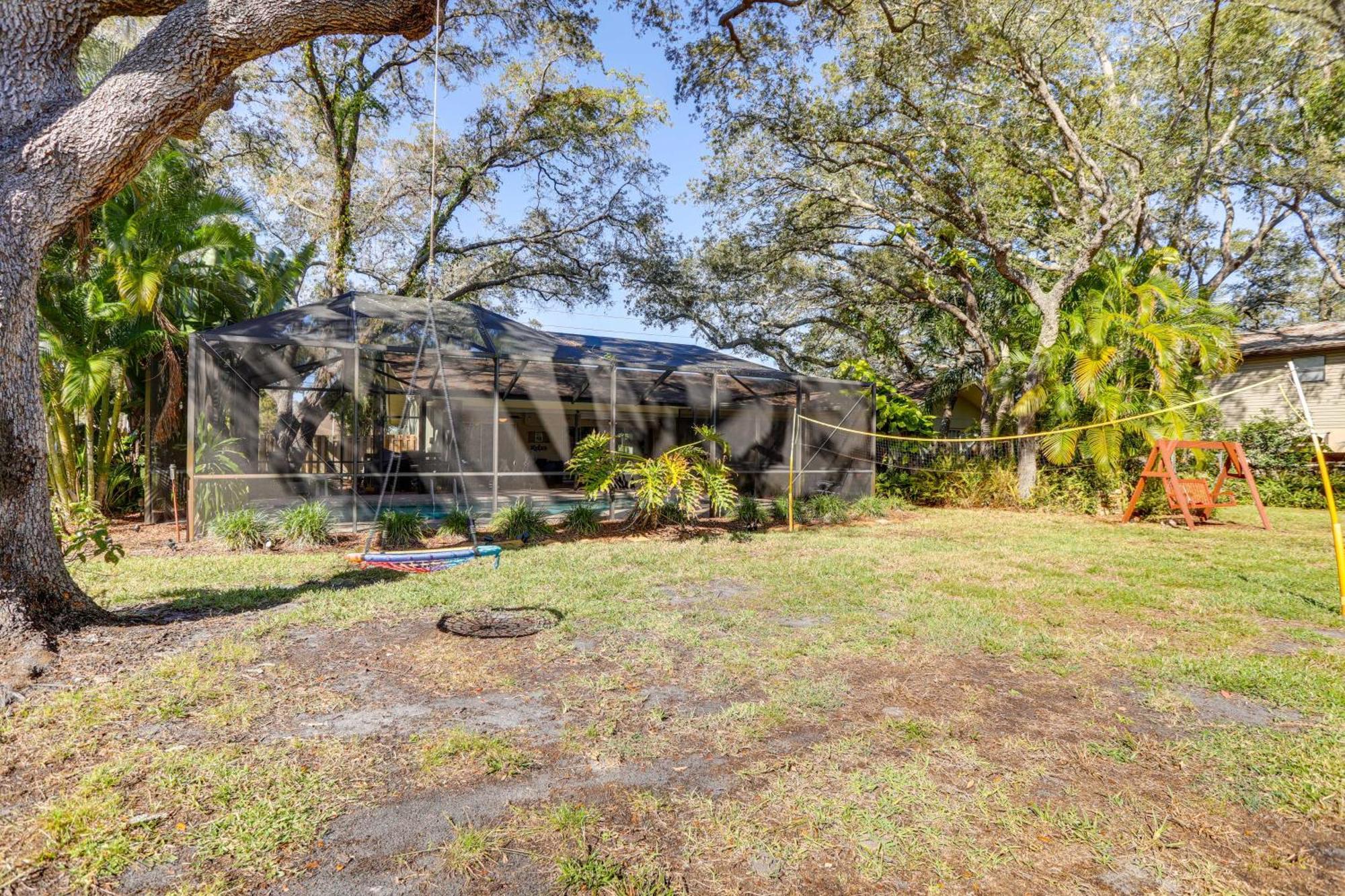 Prime Largo Vacation Rental With Lanai And Pool! Exterior photo