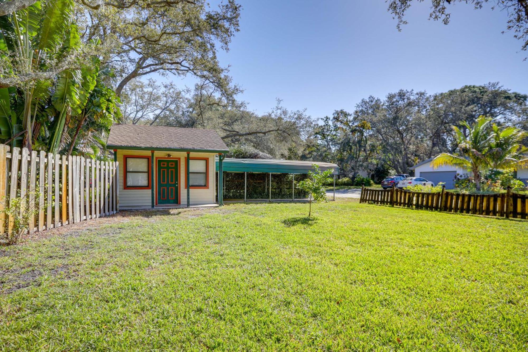 Prime Largo Vacation Rental With Lanai And Pool! Exterior photo